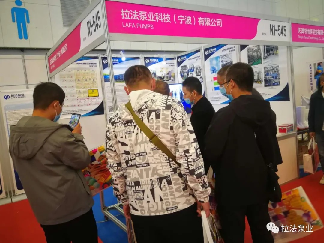 香蕉视频黄免费双大香蕉黄色电影